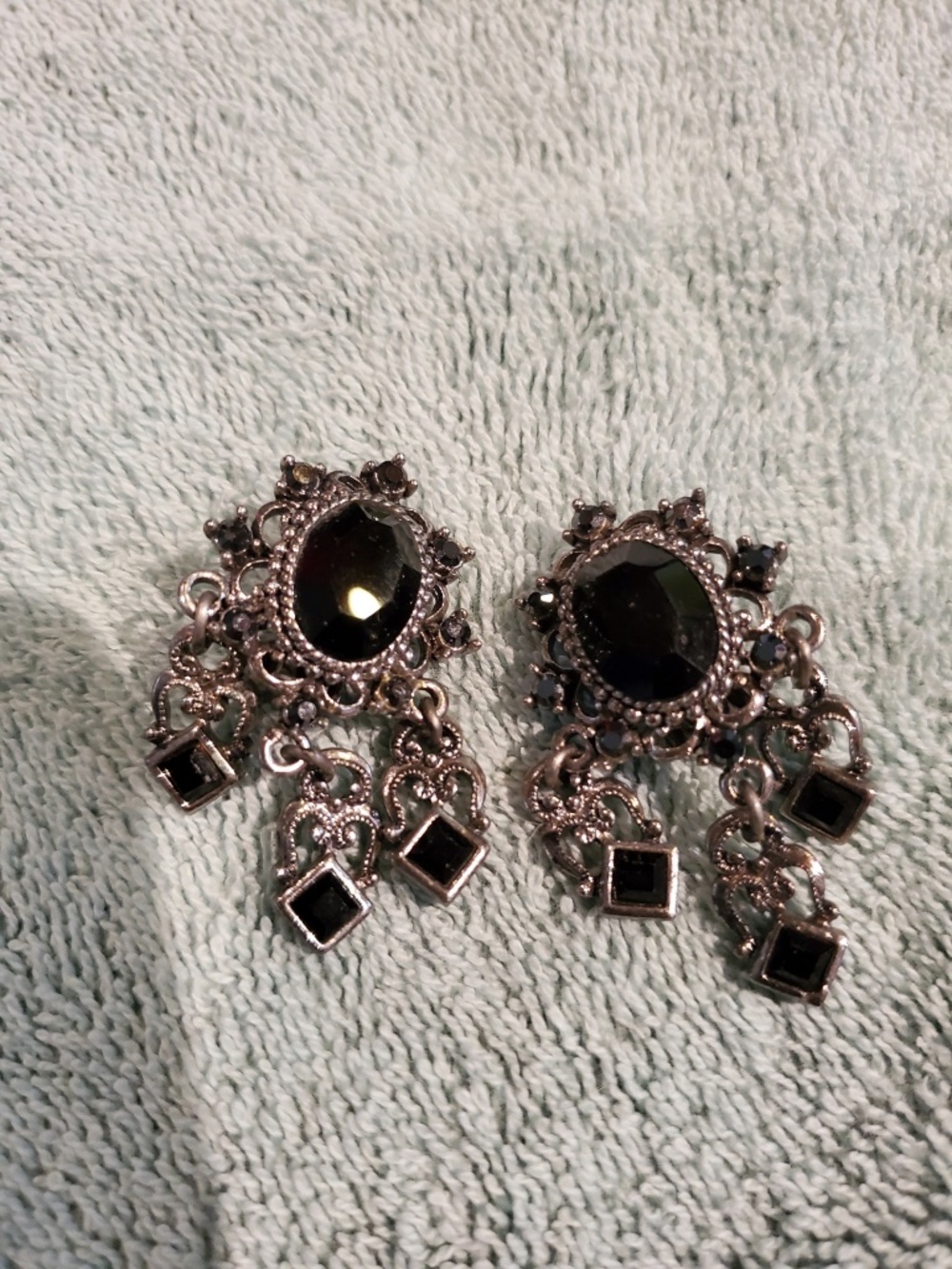 Clip on earring